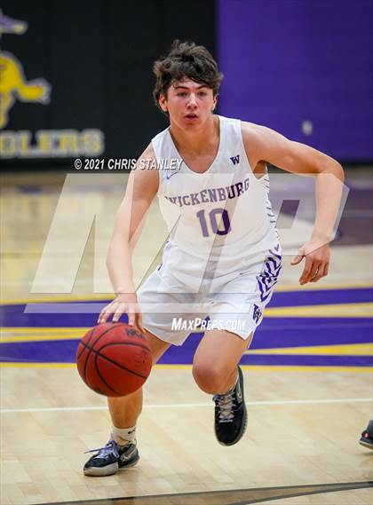 Thumbnail 1 in Wickenburg vs Bagdad (Wrangler Classic) photogallery.