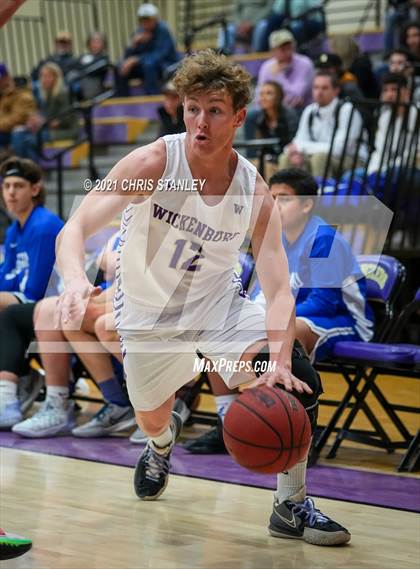 Thumbnail 1 in Wickenburg vs Bagdad (Wrangler Classic) photogallery.