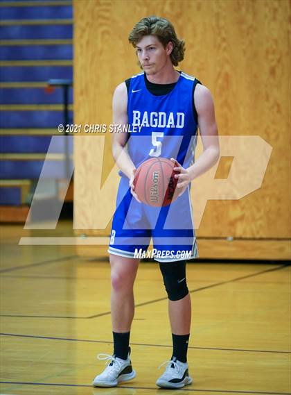 Thumbnail 2 in Wickenburg vs Bagdad (Wrangler Classic) photogallery.
