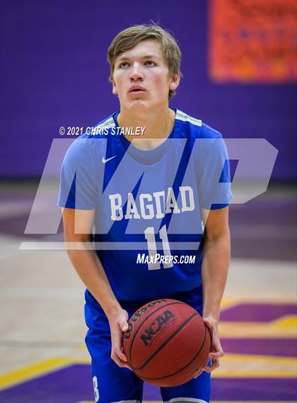 Thumbnail 2 in Wickenburg vs Bagdad (Wrangler Classic) photogallery.