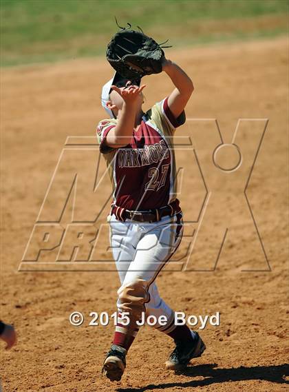 Thumbnail 3 in Riverdale vs. Hillcrest photogallery.