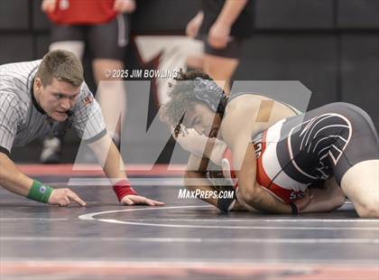 Thumbnail 3 in Heart of Illinois Conference Duals photogallery.