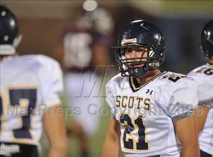 Thumbnail 3 in Red Oak vs Highland Park (Tom Landry Classic) photogallery.