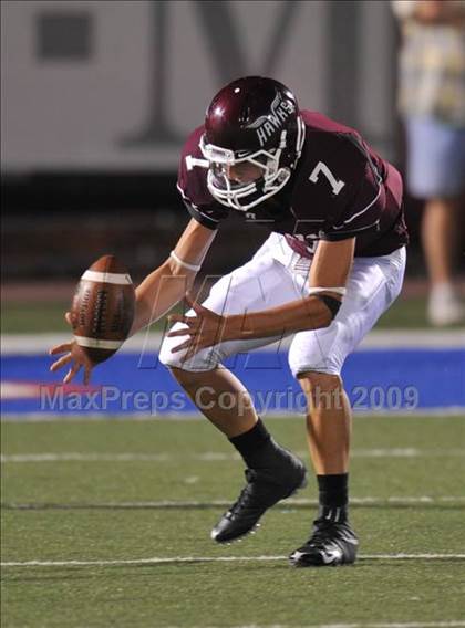 Thumbnail 2 in Red Oak vs Highland Park (Tom Landry Classic) photogallery.