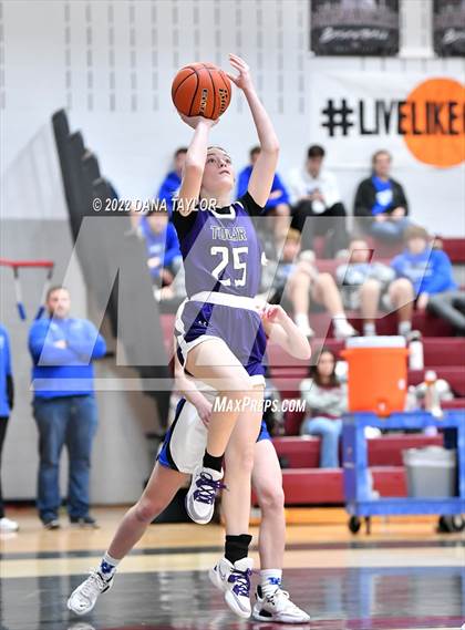 Thumbnail 1 in Tolar vs Windthorst (Mesquite Pit Classic Tournament) photogallery.