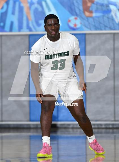 Thumbnail 2 in Roseville vs. Rodriguez (Les Curry Invitational) photogallery.