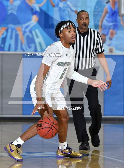 Thumbnail 2 in Roseville vs. Rodriguez (Les Curry Invitational) photogallery.