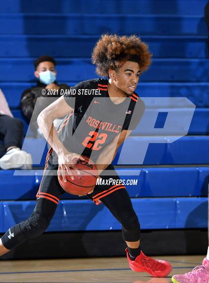 Thumbnail 1 in Roseville vs. Rodriguez (Les Curry Invitational) photogallery.