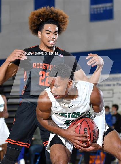 Thumbnail 3 in Roseville vs. Rodriguez (Les Curry Invitational) photogallery.