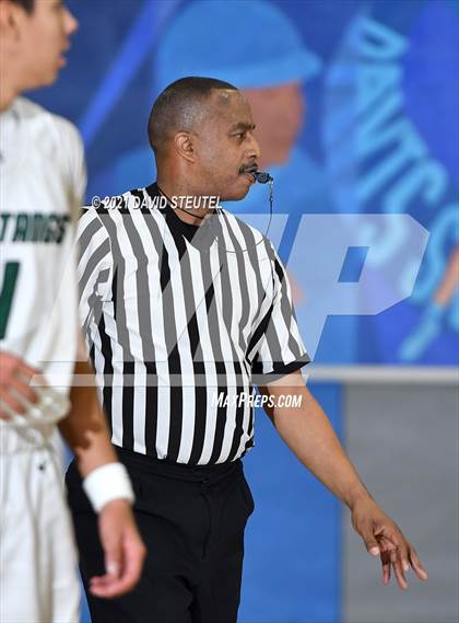 Thumbnail 3 in Roseville vs. Rodriguez (Les Curry Invitational) photogallery.