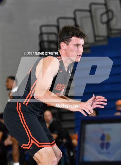 Thumbnail 3 in Roseville vs. Rodriguez (Les Curry Invitational) photogallery.