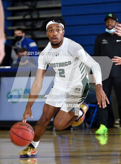 Thumbnail 3 in Roseville vs. Rodriguez (Les Curry Invitational) photogallery.
