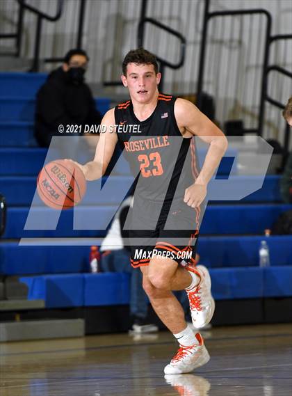 Thumbnail 3 in Roseville vs. Rodriguez (Les Curry Invitational) photogallery.