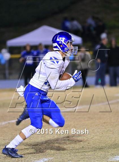 Thumbnail 3 in La Habra @ Camarillo (CIF SoCal Regional 2-AA Division Final) photogallery.