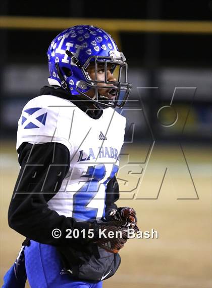 Thumbnail 2 in La Habra @ Camarillo (CIF SoCal Regional 2-AA Division Final) photogallery.