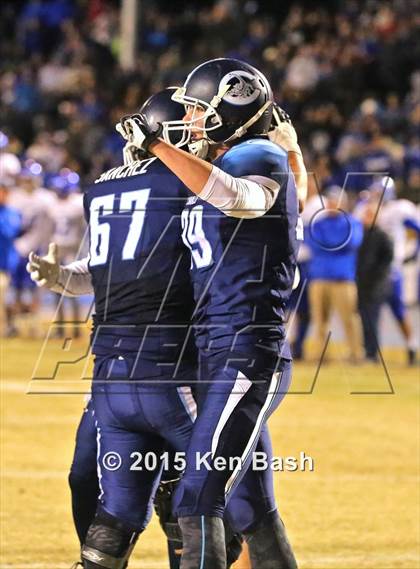 Thumbnail 1 in La Habra @ Camarillo (CIF SoCal Regional 2-AA Division Final) photogallery.