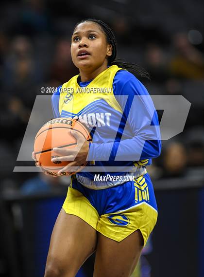 Thumbnail 1 in Grossmont @ St. Bernard's (CIF State D4 Final) photogallery.