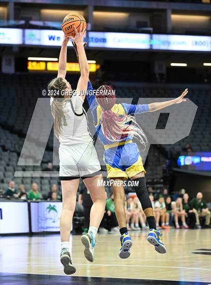 Thumbnail 1 in Grossmont @ St. Bernard's (CIF State D4 Final) photogallery.