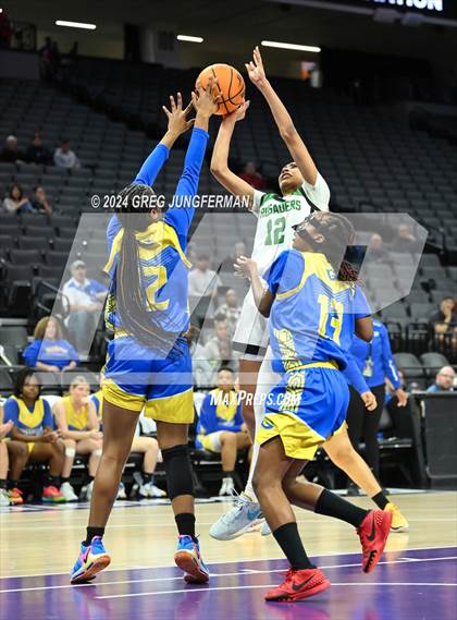 Thumbnail 2 in Grossmont @ St. Bernard's (CIF State D4 Final) photogallery.