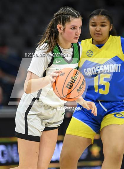 Thumbnail 2 in Grossmont @ St. Bernard's (CIF State D4 Final) photogallery.