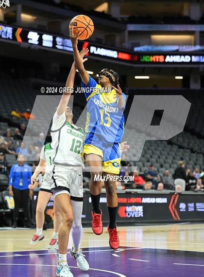 Thumbnail 3 in Grossmont @ St. Bernard's (CIF State D4 Final) photogallery.