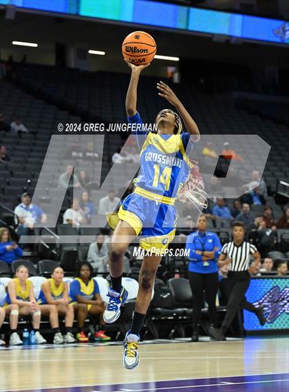 Thumbnail 3 in Grossmont @ St. Bernard's (CIF State D4 Final) photogallery.