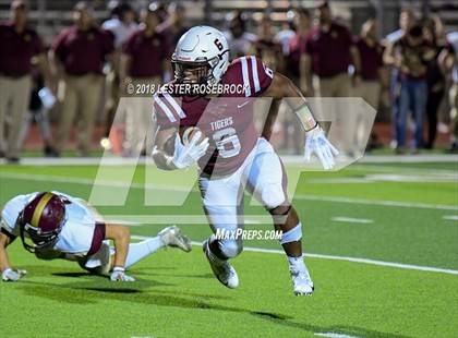 Thumbnail 2 in Tuloso-Midway @ Floresville photogallery.