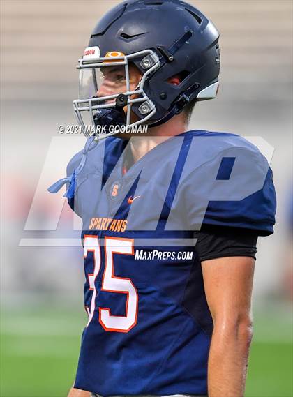 Thumbnail 2 in Dickinson @ Seven Lakes (Scrimmage) photogallery.