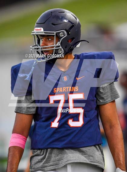 Thumbnail 2 in Dickinson @ Seven Lakes (Scrimmage) photogallery.