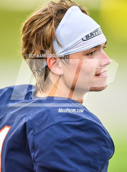 Thumbnail 2 in Dickinson @ Seven Lakes (Scrimmage) photogallery.