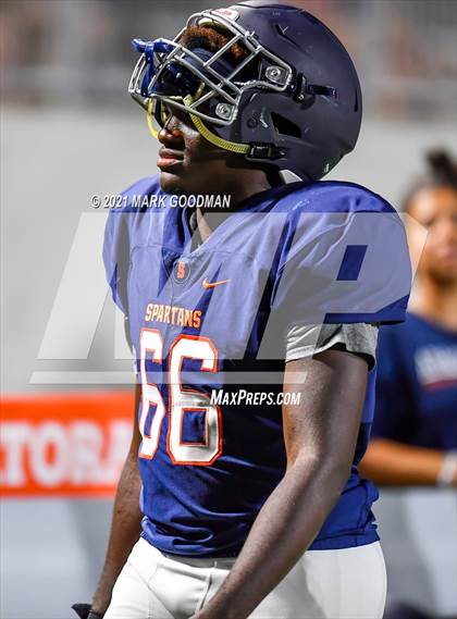 Thumbnail 1 in Dickinson @ Seven Lakes (Scrimmage) photogallery.