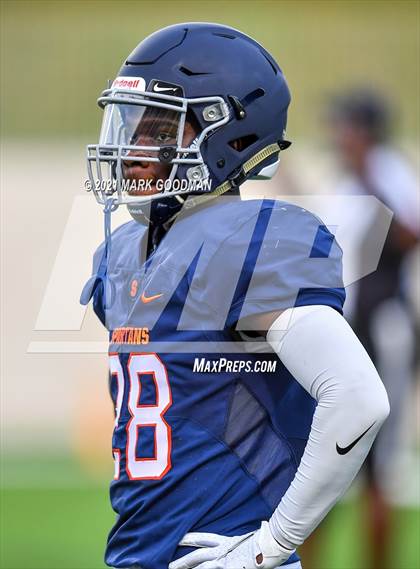Thumbnail 3 in Dickinson @ Seven Lakes (Scrimmage) photogallery.