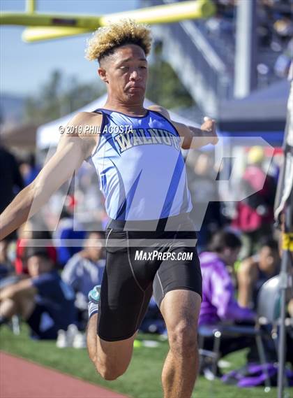 Thumbnail 1 in Covina Invitational  photogallery.