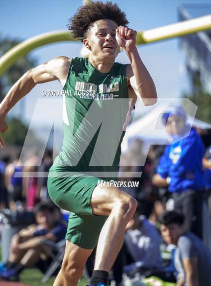Thumbnail 1 in Covina Invitational  photogallery.