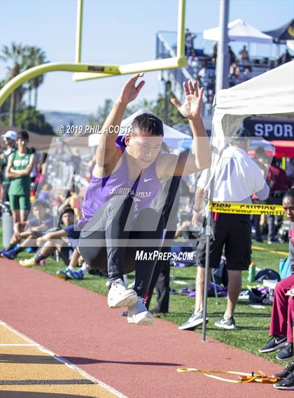 Thumbnail 2 in Covina Invitational  photogallery.