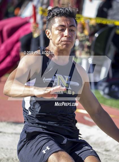 Thumbnail 1 in Covina Invitational  photogallery.