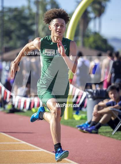 Thumbnail 3 in Covina Invitational  photogallery.