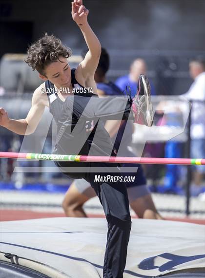 Thumbnail 2 in Covina Invitational  photogallery.