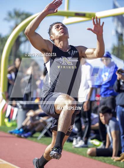 Thumbnail 2 in Covina Invitational  photogallery.