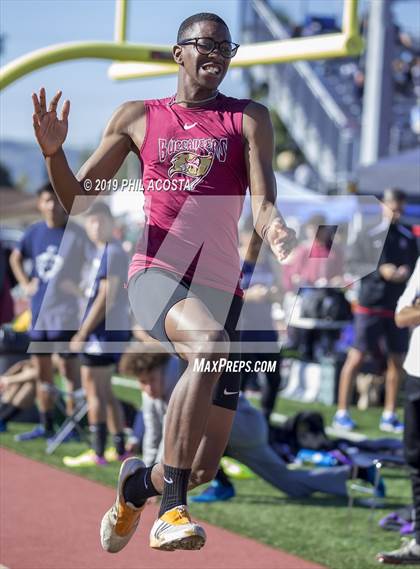 Thumbnail 2 in Covina Invitational  photogallery.
