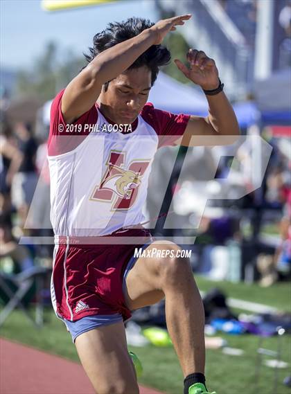 Thumbnail 2 in Covina Invitational  photogallery.