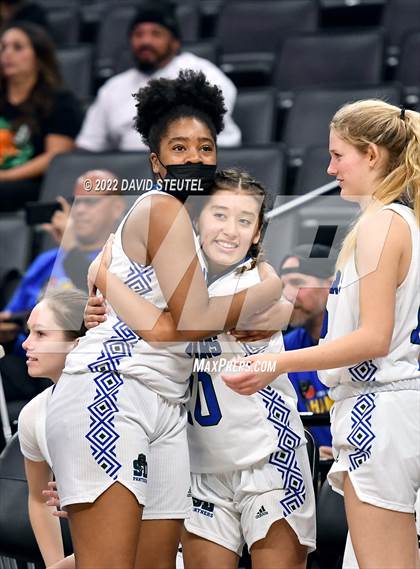Thumbnail 3 in Shalhevet vs. San Domenico (CIF State D5 Final) photogallery.