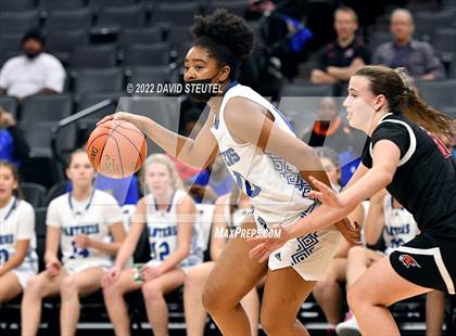 Thumbnail 1 in Shalhevet vs. San Domenico (CIF State D5 Final) photogallery.