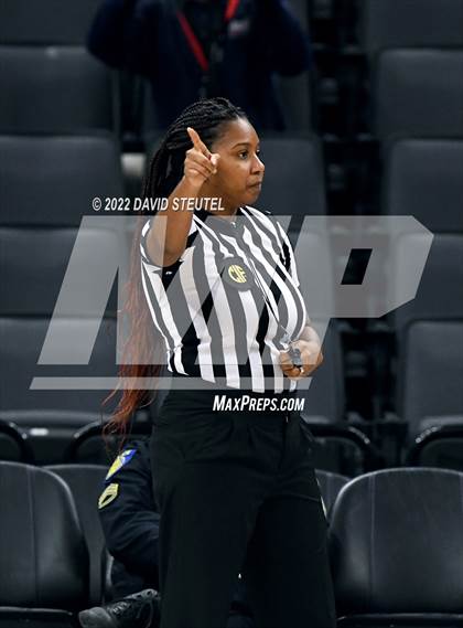 Thumbnail 2 in Shalhevet vs. San Domenico (CIF State D5 Final) photogallery.