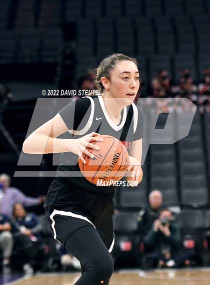 Thumbnail 2 in Shalhevet vs. San Domenico (CIF State D5 Final) photogallery.
