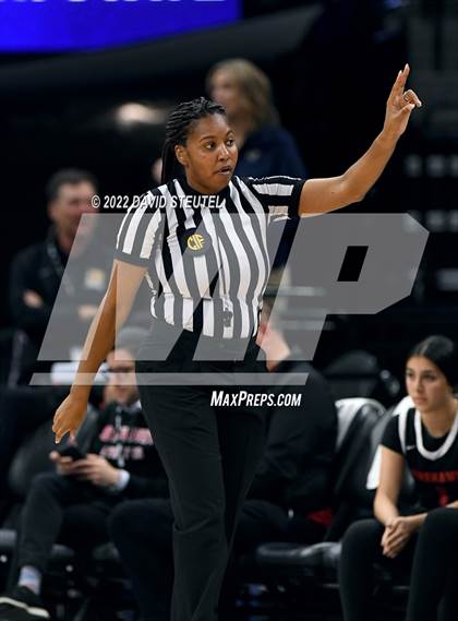 Thumbnail 3 in Shalhevet vs. San Domenico (CIF State D5 Final) photogallery.