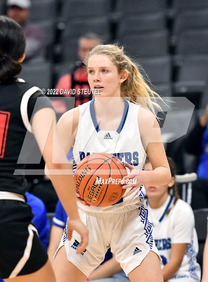 Thumbnail 2 in Shalhevet vs. San Domenico (CIF State D5 Final) photogallery.