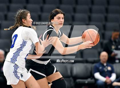 Thumbnail 1 in Shalhevet vs. San Domenico (CIF State D5 Final) photogallery.