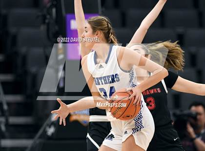 Thumbnail 1 in Shalhevet vs. San Domenico (CIF State D5 Final) photogallery.