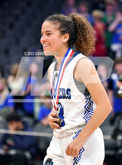 Thumbnail 1 in Shalhevet vs. San Domenico (CIF State D5 Final) photogallery.